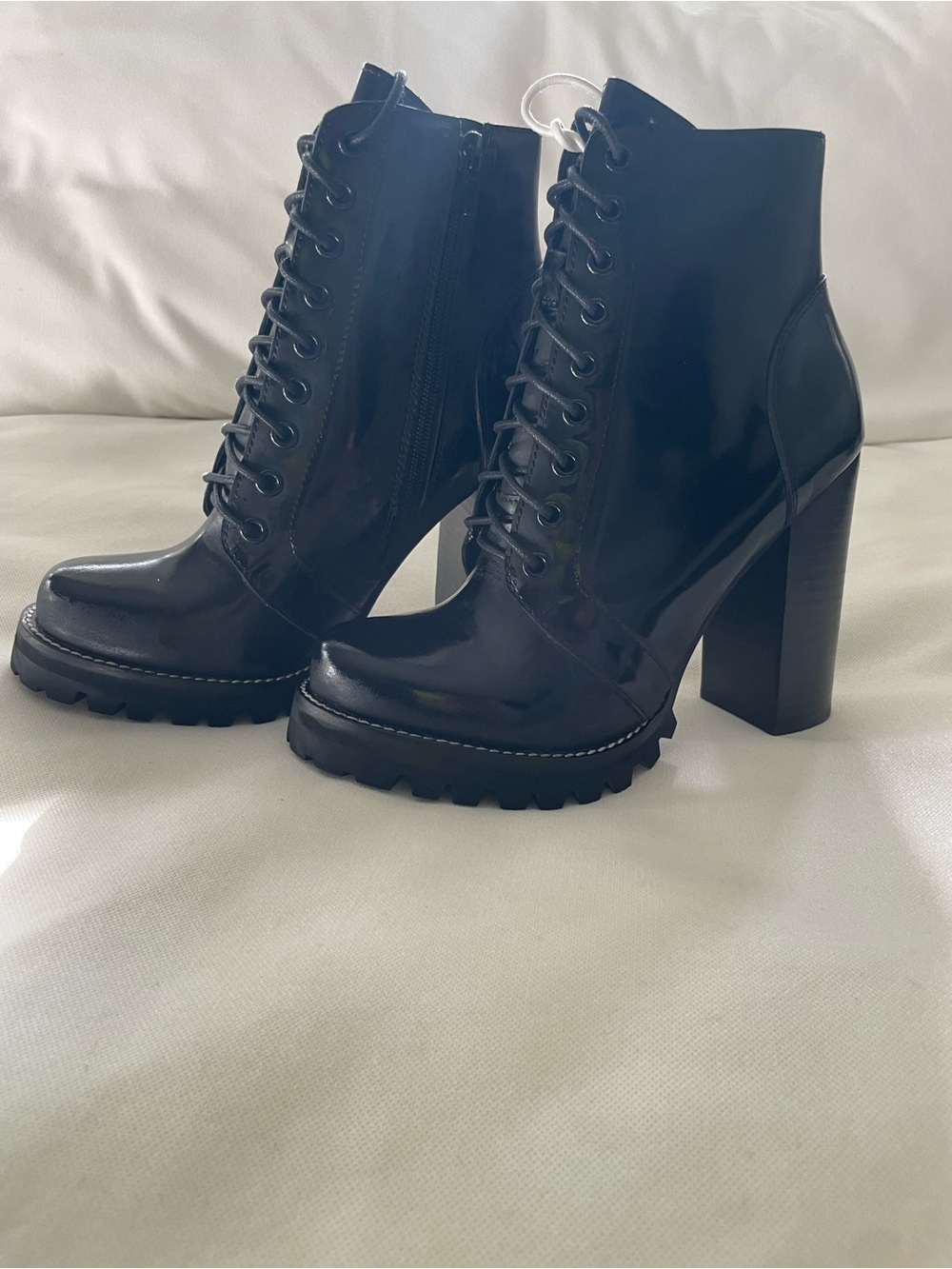 BRAND NEW Jeffrey Campbell ‘Legion’ Black Patent Lace-Up Platform Ankle Boots
